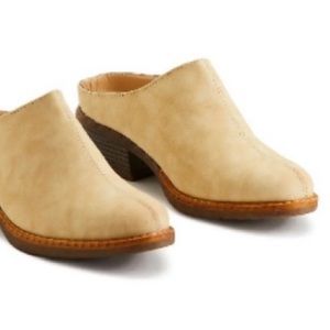 New women’s leather casual elegant Block heels comfort clog mules shoes